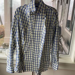 Banana Republic Non-Iron Slim Fit (Large)